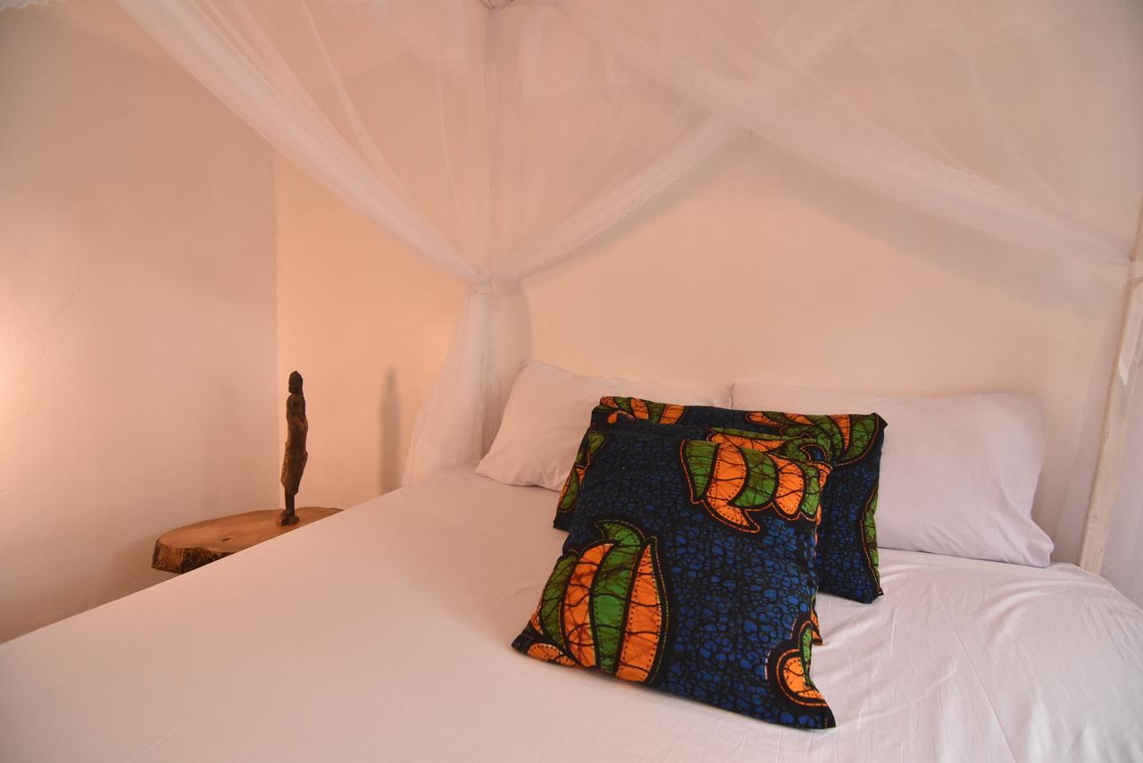 Mambo Arusha Hostel Экстерьер фото