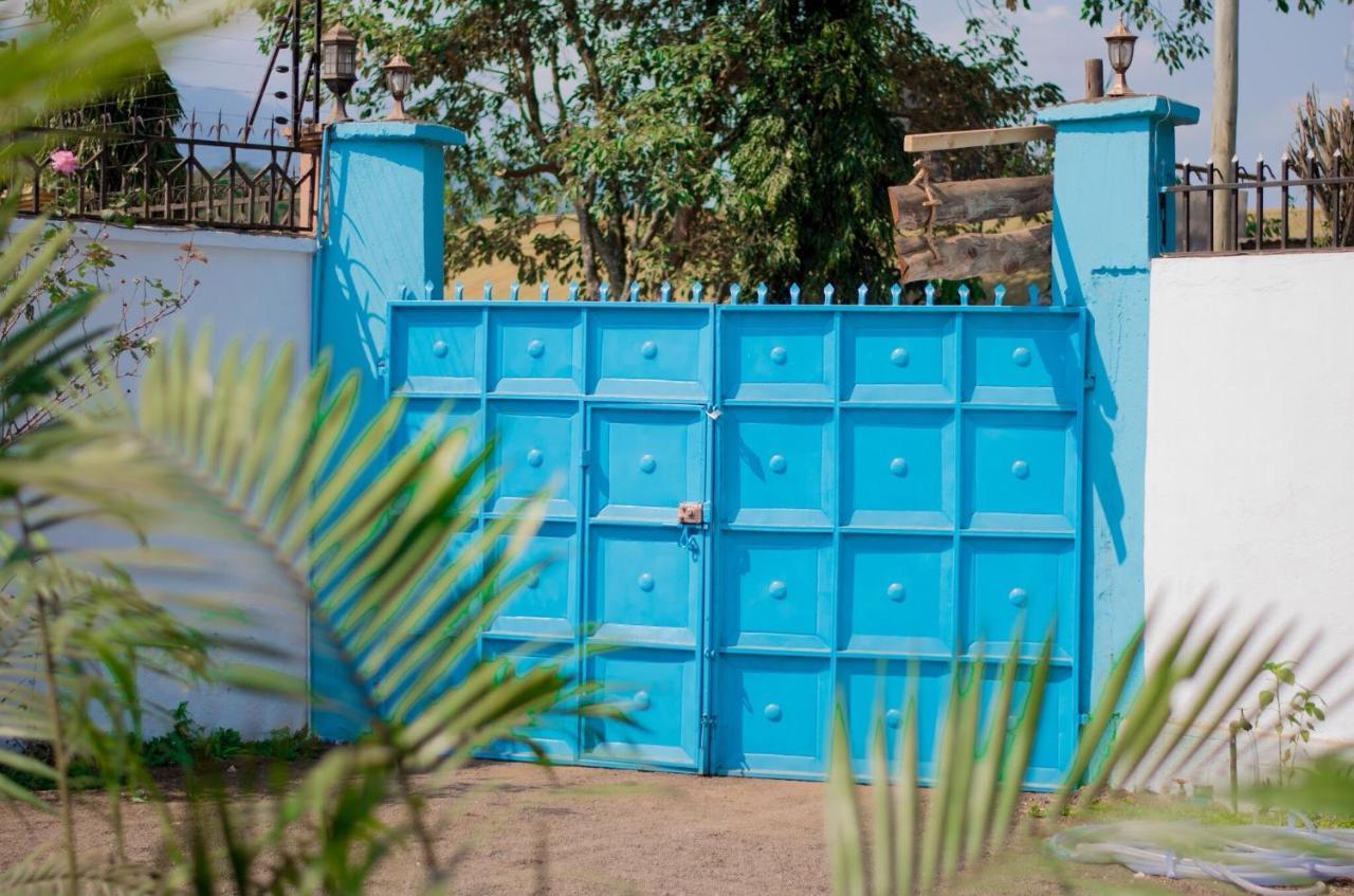Mambo Arusha Hostel Экстерьер фото
