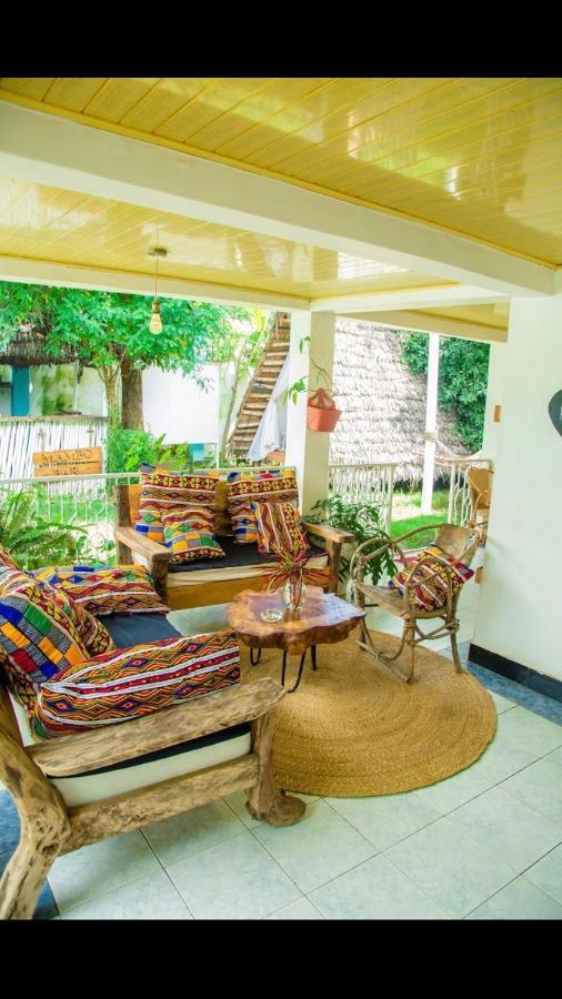 Mambo Arusha Hostel Экстерьер фото